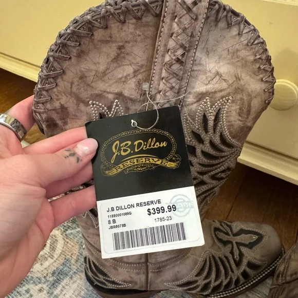 Women's Western Boots in Gray and Black - Picture 3 of 3